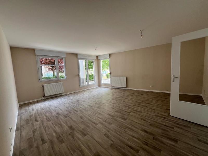 Appartement - 80 m² - 4 pièces