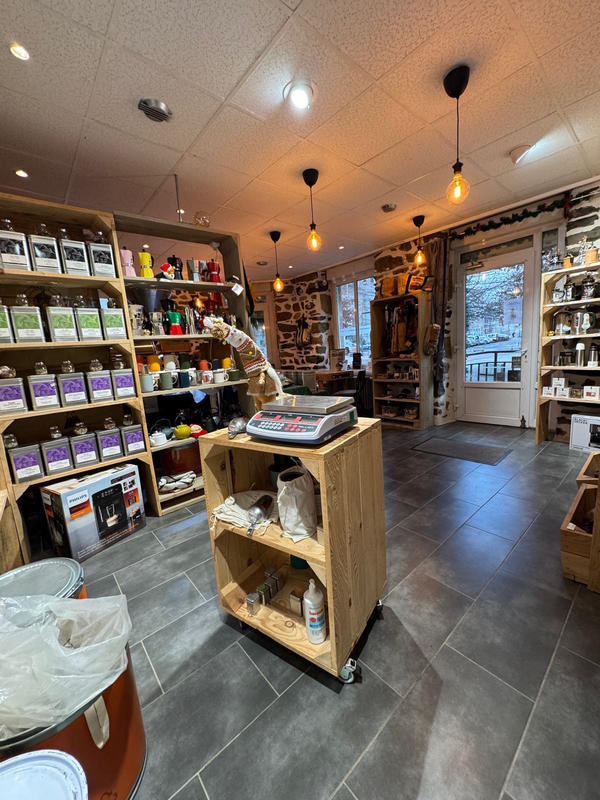 Fonds de commerce - Magasins - 43 m²