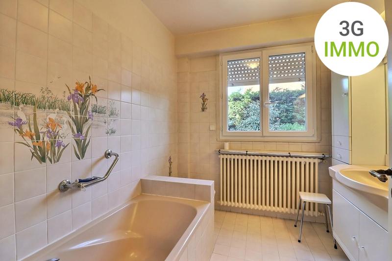 Appartement - 125 m² - 5 pièces