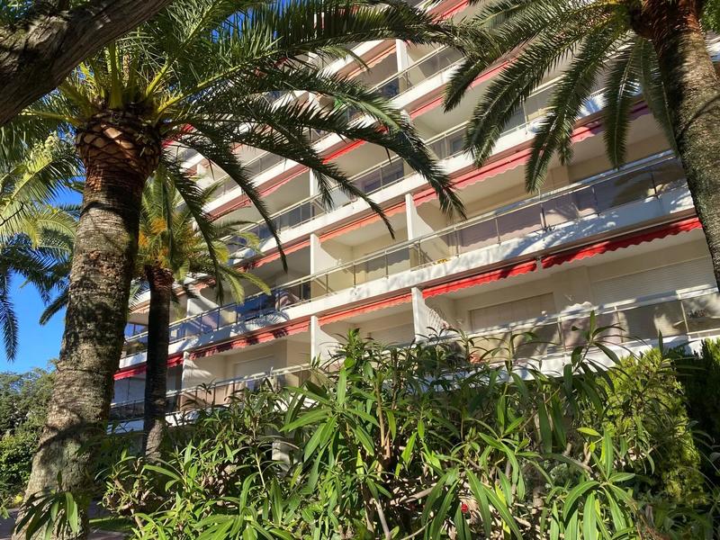 Appartement - 81 m² - 3 pièces