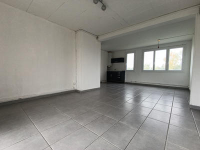 Appartement - 67 m² - 4 pièces