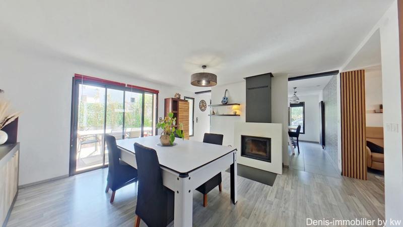 Maison - 151 m² - 6 pièces