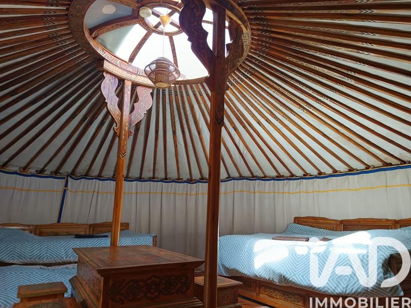 Maison de village - 320 m² - 11 pièces