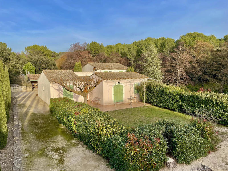 Maison - 230 m² - 8 pièces