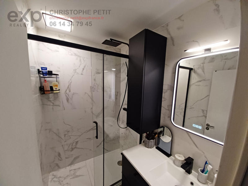 Appartement - 100 m² - 4 pièces