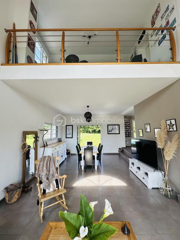 Maison d'architecte - 190 m² - 6 pièces