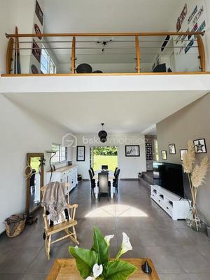 Maison d'architecte - 190 m² - 6 pièces