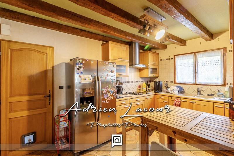 Maison - 150 m² - 8 pièces