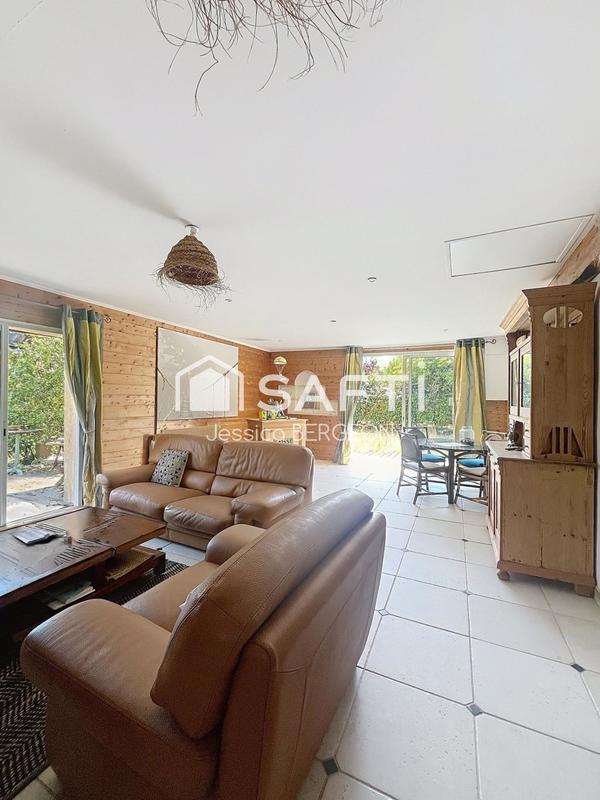 Maison - 170 m² - 6 pièces