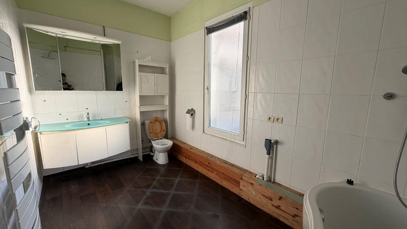 Maison - 102 m² - 4 pièces