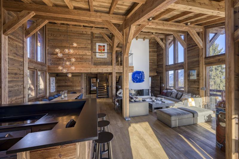 Châlet - 439 m² - 9 pièces