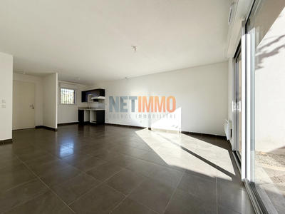 Villa - 90 m² - 4 pièces