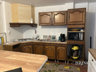 Maison - 80 m² - 4 pièces