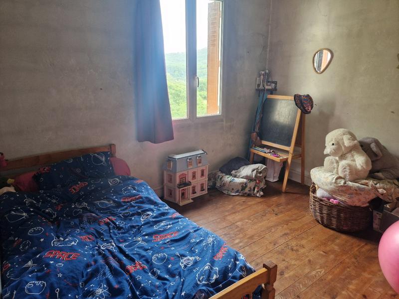 Maison - 82 m² - 5 pièces