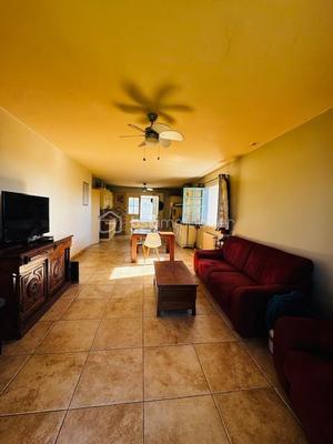 Pavillon - 200 m² - 6 pièces