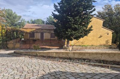 Villa - 250 m² - 8 pièces