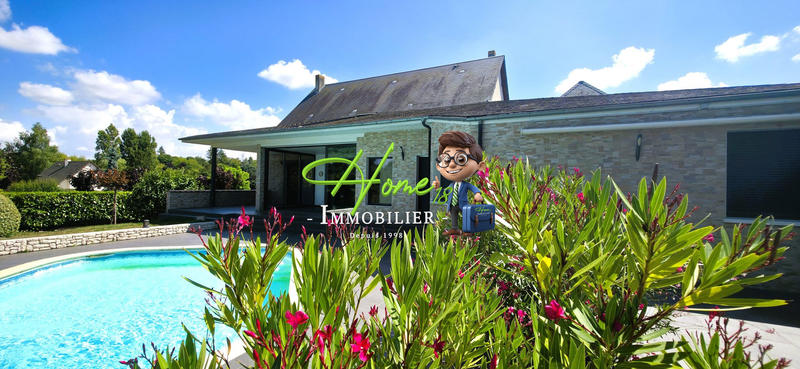 Maison - 245 m² - 7 pièces