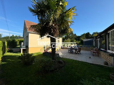 Maison - 170 m² - 6 pièces