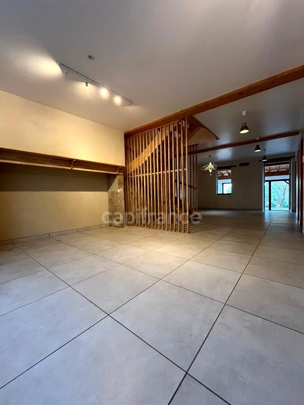 Maison de village - 148 m² - 6 pièces