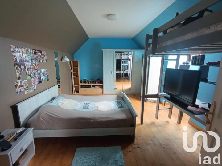 Maison - 122 m² - 6 pièces