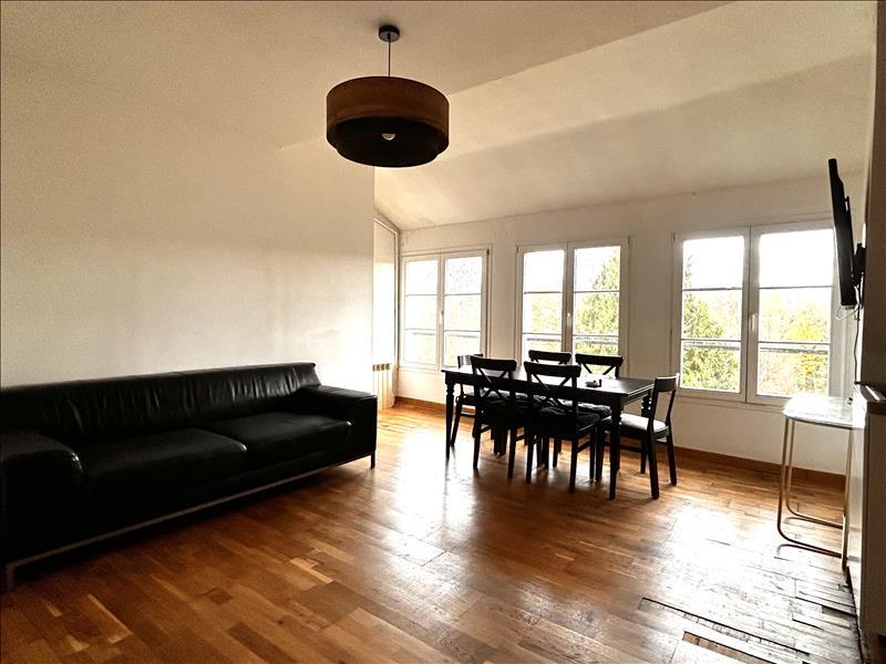 Appartement - 96 m² - 4 pièces