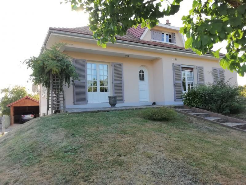 Maison - 120 m² - 8 pièces