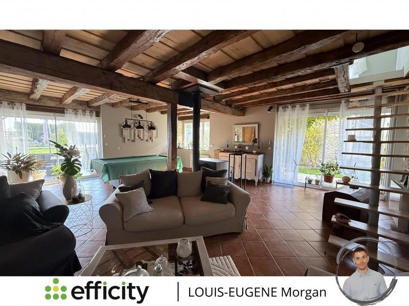 Maison - 209 m² - 8 pièces