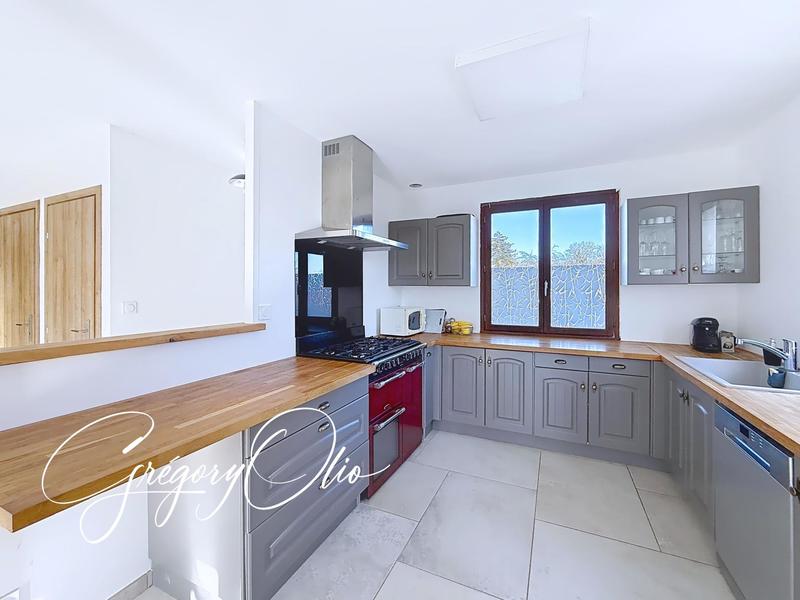 Maison - 118 m² - 5 pièces