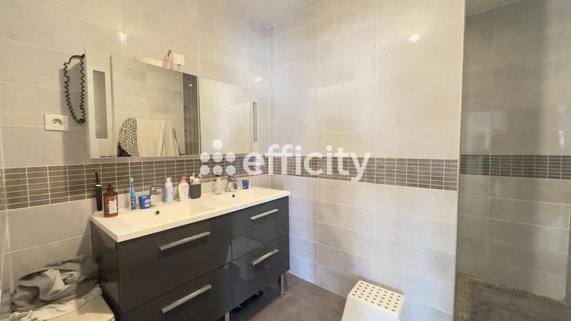 Villa - 116 m² - 5 pièces