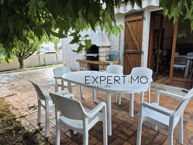 Maison - 93 m² - 4 pièces