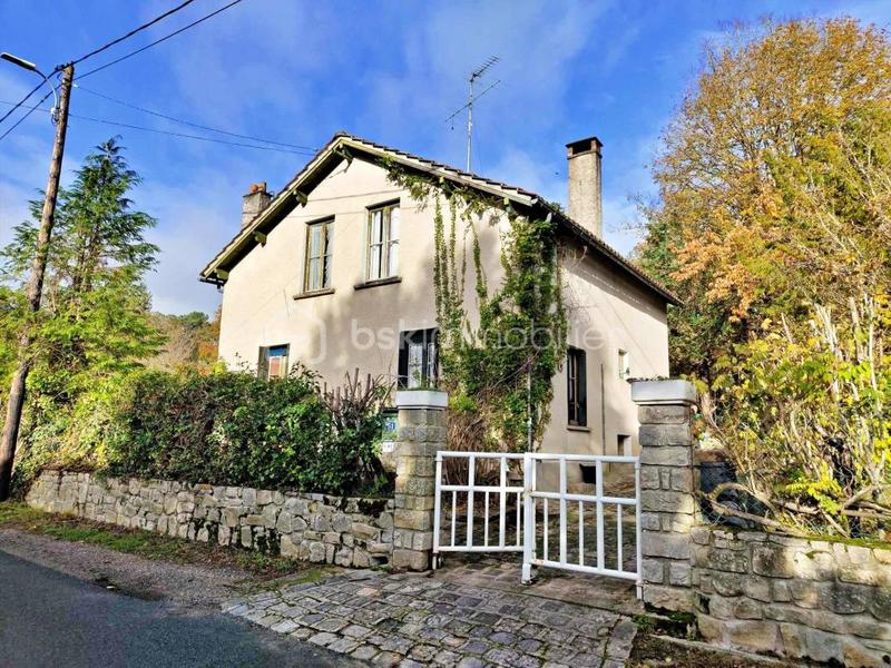 Maison traditionnelle - 134 m² - 6 pièces