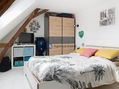 Maison - 95 m² - 4 pièces