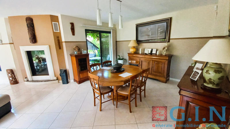 Maison - 170 m² - 7 pièces