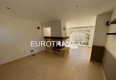 Maison - 111 m² - 4 pièces