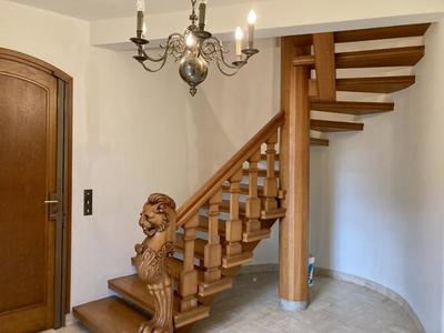 Pavillon - 180 m² - 6 pièces