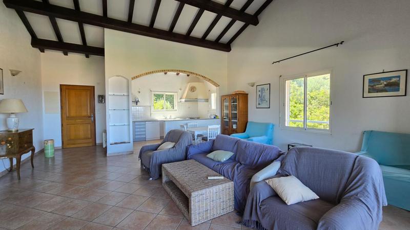 Villa - 103 m² - 5 pièces