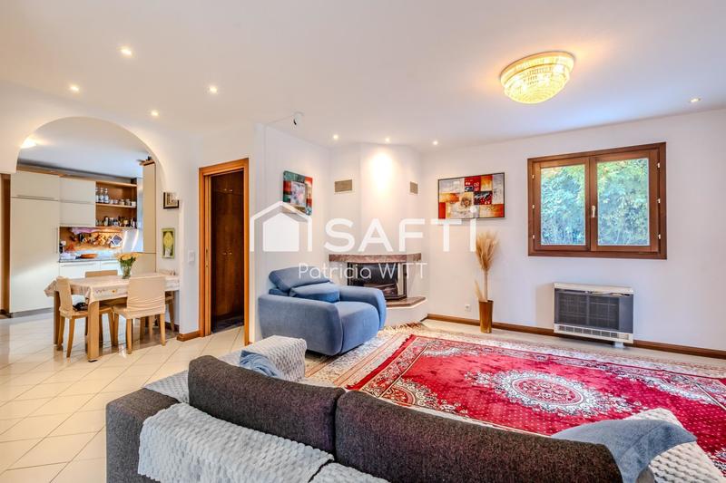 Maison - 215 m² - 7 pièces