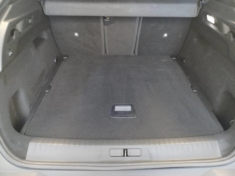 Peugeot 3008 Hybrid 136 e-Dcs6 Allure