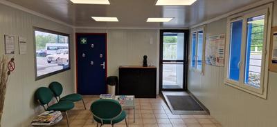 Local commercial - 270 m² - 3 pièces