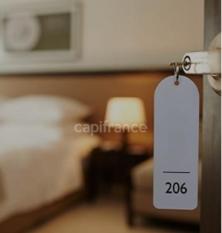 Fonds de commerce - 1 600 m²