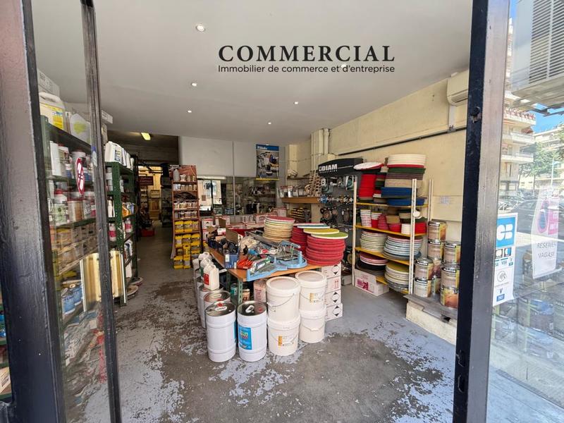 Local commercial - 122 m²
