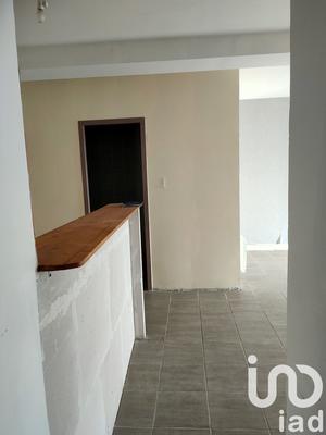 Maison - 180 m² - 8 pièces