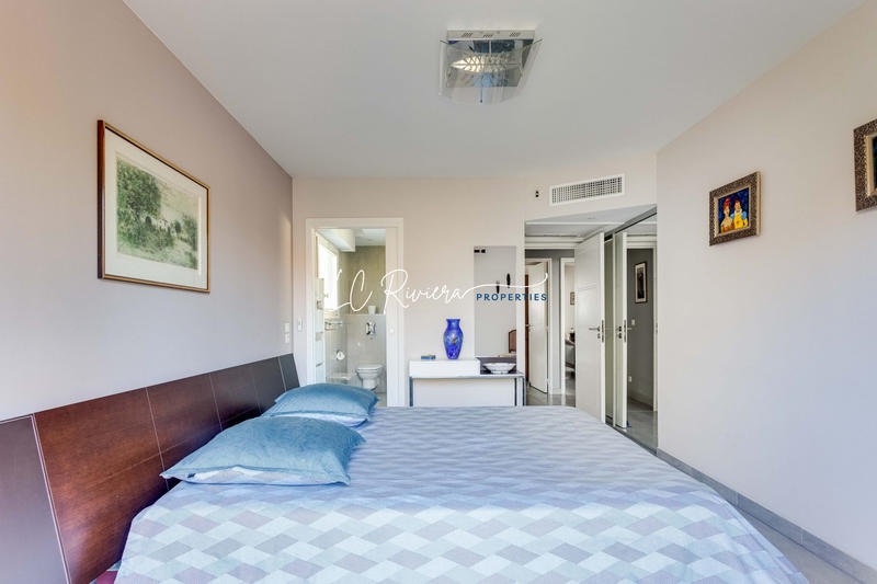 Appartement - 96 m² - 4 pièces