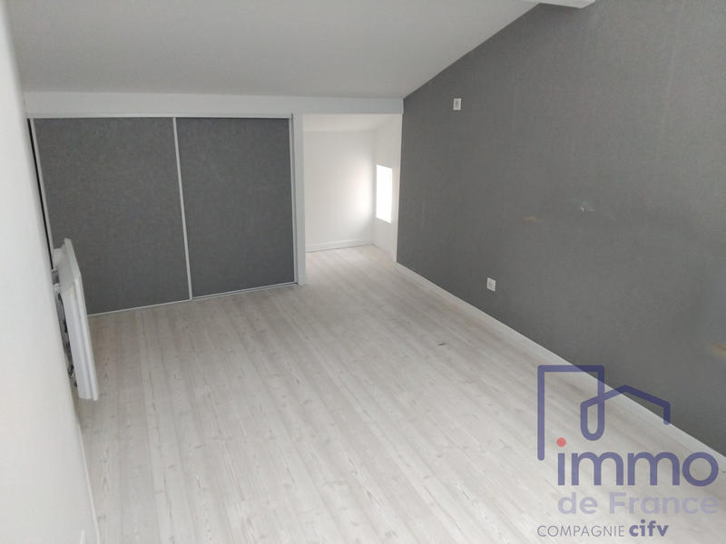 Appartement - 79 m² - 4 pièces