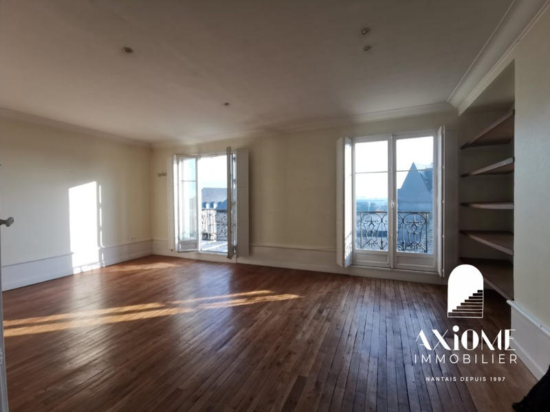 Appartement - 89 m² - 3 pièces