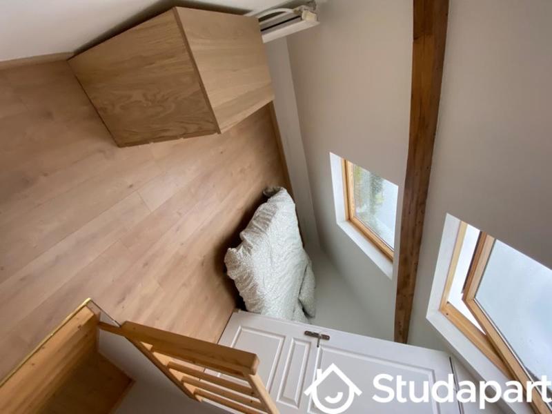 Chambre - 10 m² - 1 pièce