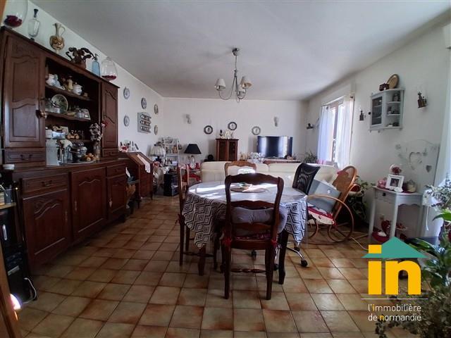 Maison de ville - 85 m² - 4 pièces