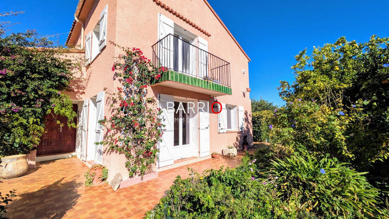 Maison traditionnelle - 104 m² - 4 pièces