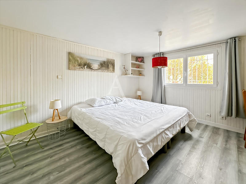 Maison - 165 m² - 6 pièces