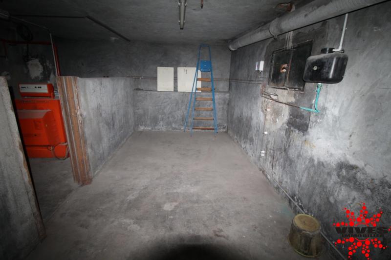 Immeuble mixte - 182 m² - 4 pièces